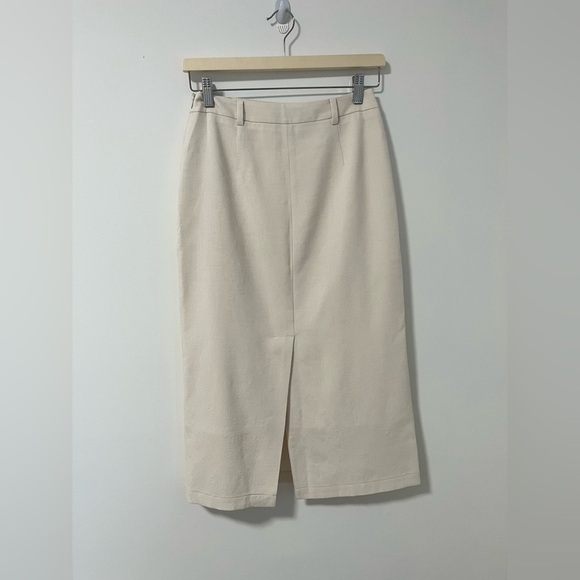 🇰🇷 Beige blazer and skirt two piece set - Picture 8 of 9